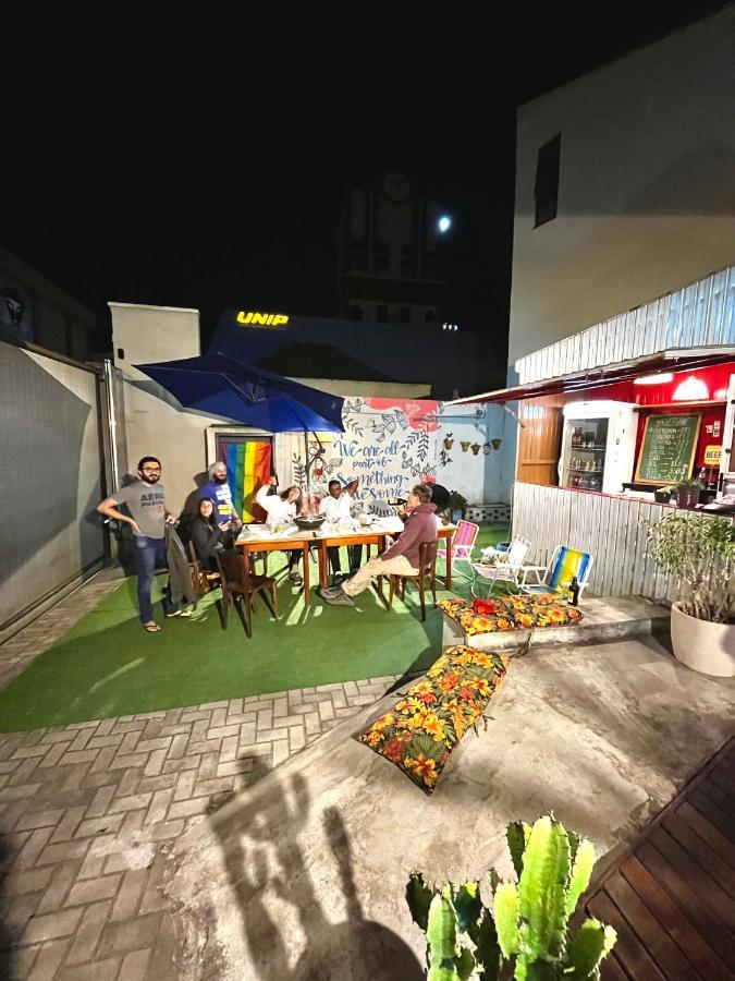 Hostel Matilda กูรีตีบา ภายนอก รูปภาพ