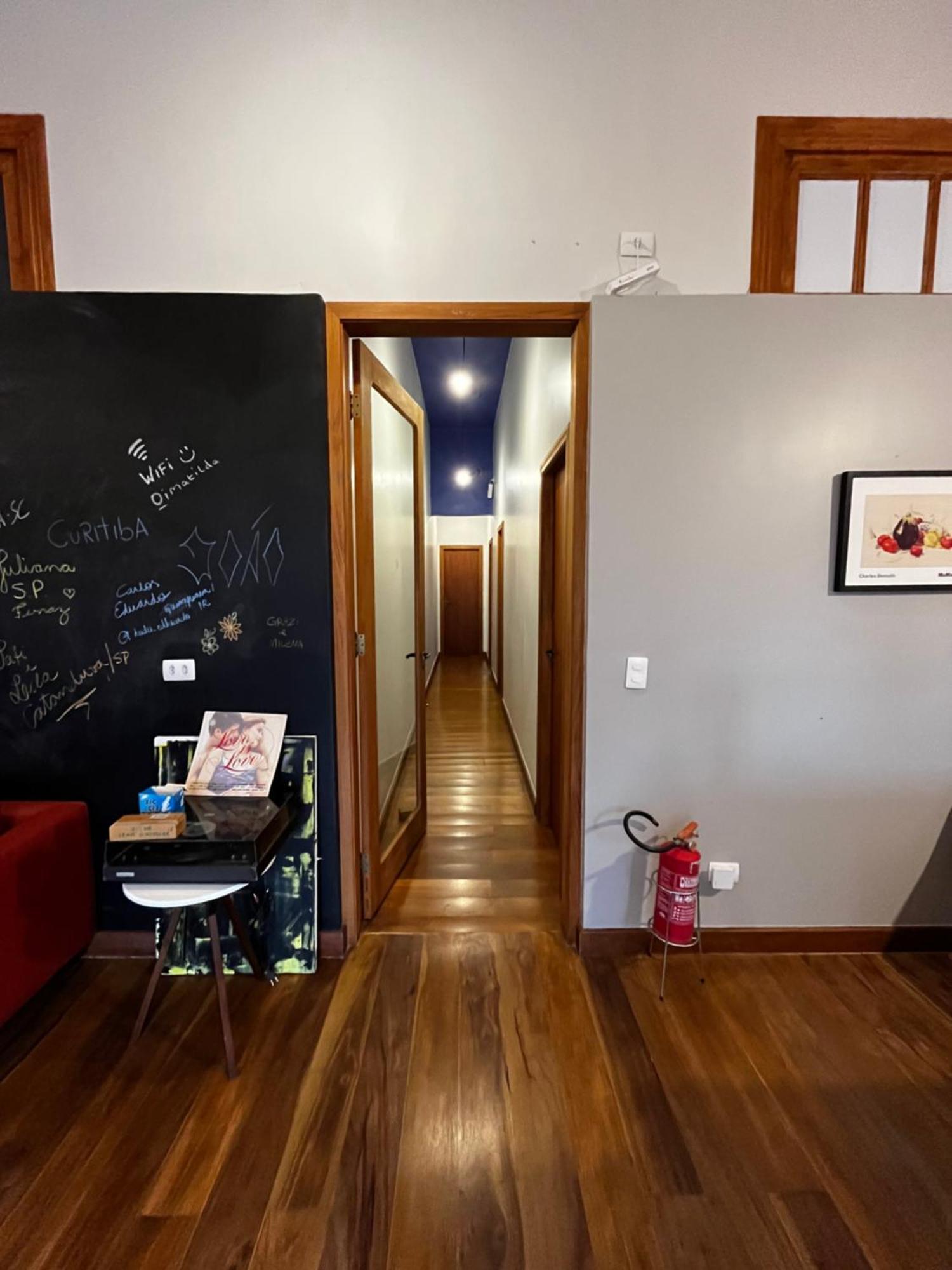Hostel Matilda กูรีตีบา ภายนอก รูปภาพ